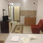 Kolev 2 3* ساني بيتش