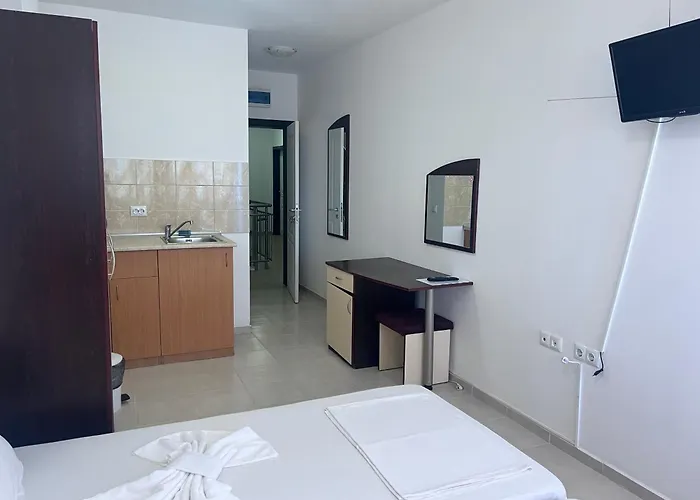 Kolev 2 סאני ביץ'